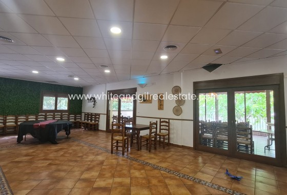 Sale - Villa  - Petrer - Rural location