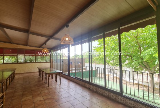 Sale - Villa  - Petrer - Rural location