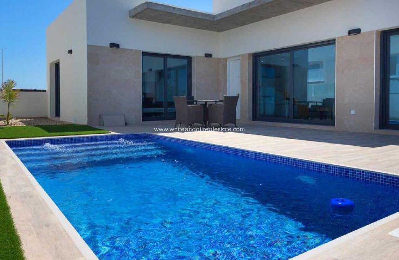 New Build - Villa  - Daya Nueva - Centro