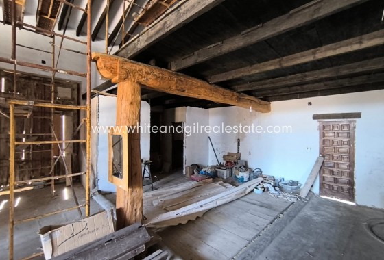 Sale - Country house  - Villena - Rural location