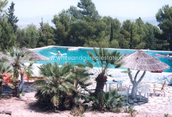 Sale - Country house  - Monovar - Rural location