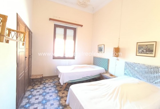 Sale - Country house  - Monovar - Rural location