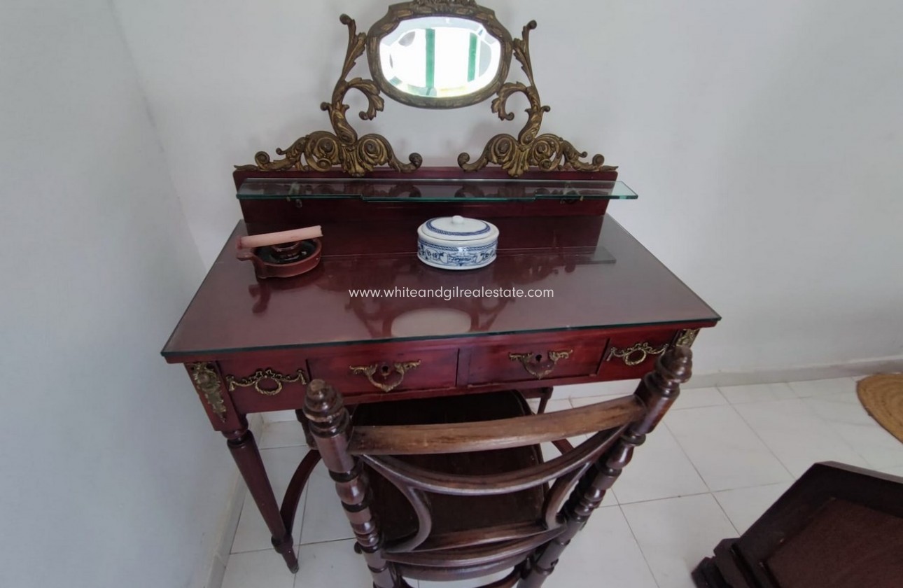 Sale - Country house  - Yecla - Rural location