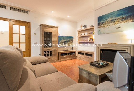 Sale - Villa  - Elda - Urban location