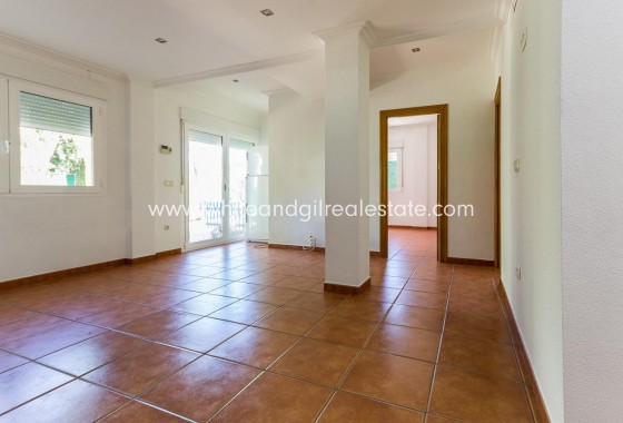 Sale - Villa  - Elda - Urban location