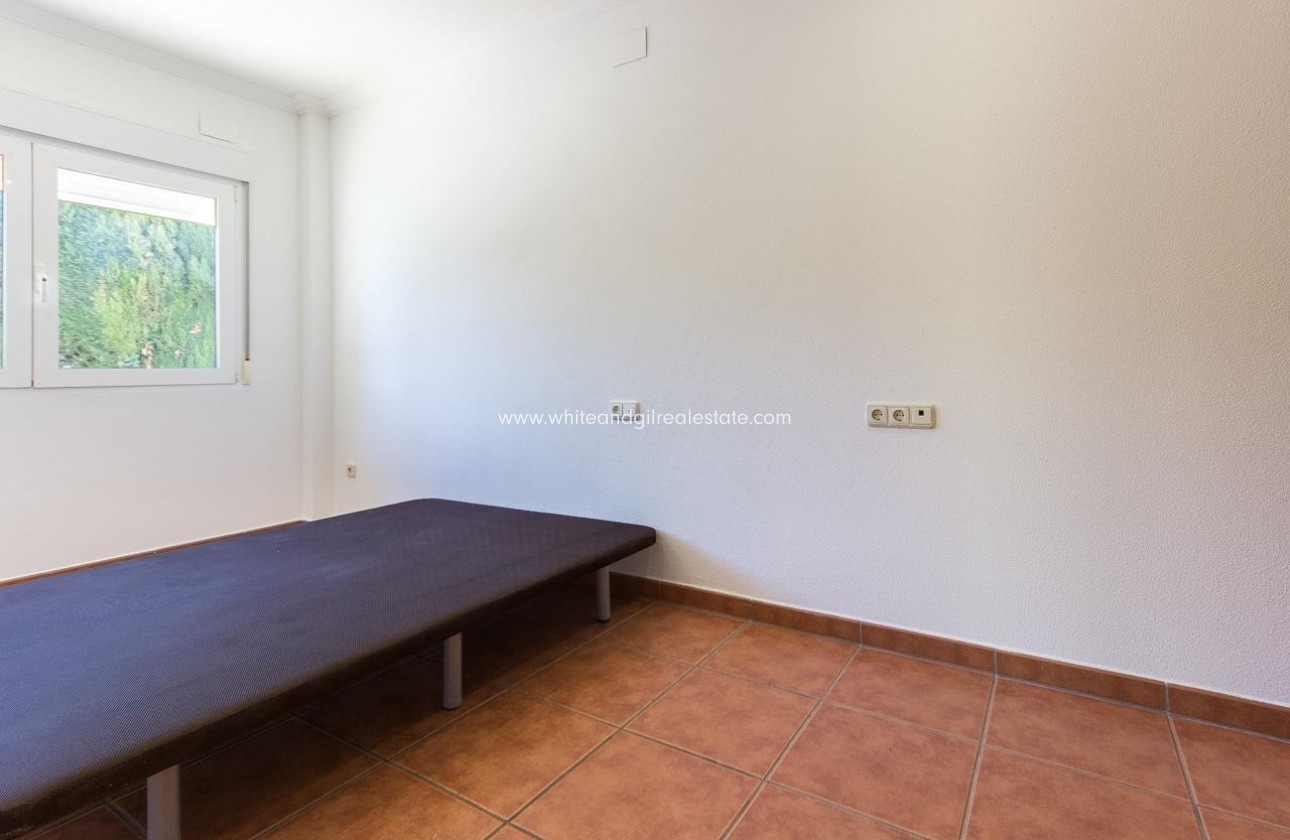 Sale - Villa  - Elda - Urban location