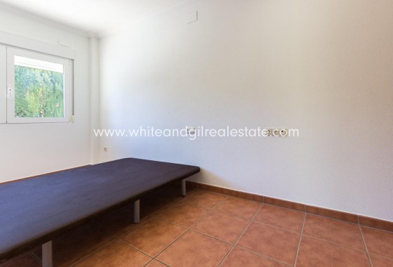 Sale - Villa  - Elda - Urban location