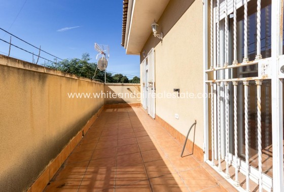 Sale - Villa  - Elda - Urban location
