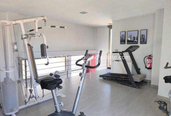 Sale - Villa  - Yecla - Rural location