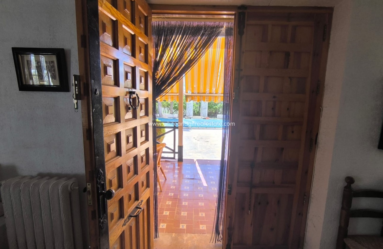 Sale - Villa  - Yecla