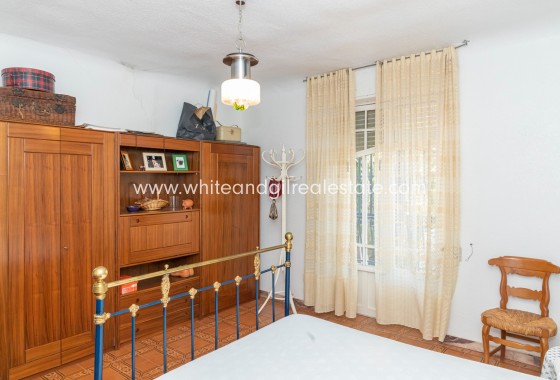 Sale - Villa  - Yecla