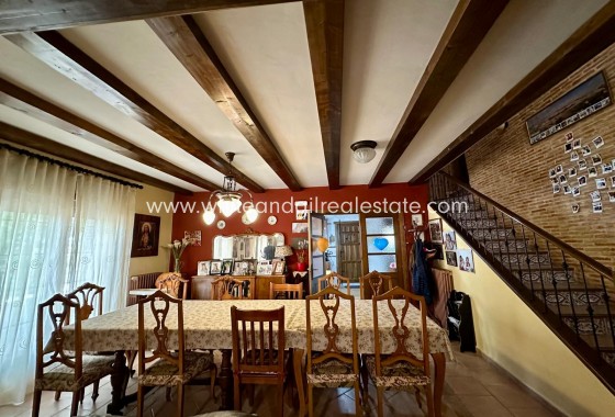 Sale - Villa  - Yecla - Rural location