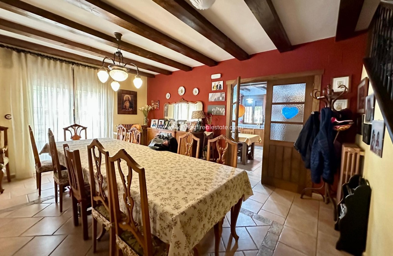 Sale - Villa  - Yecla - Rural location