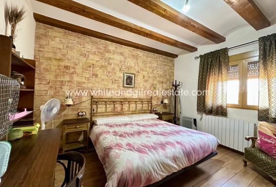 Sale - Villa  - Yecla - Rural location