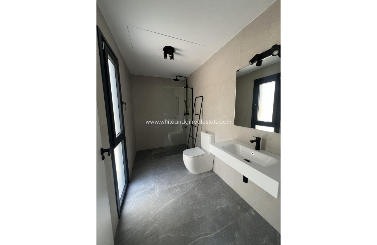 New Build - Villa  - Polop - PAU1