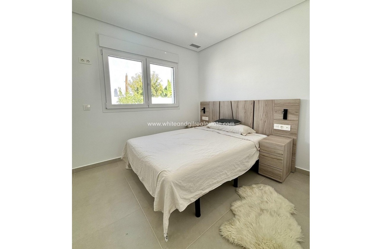 New Build - Villa  - Benijofar - Pueblo