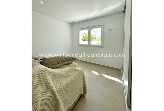 New Build - Villa  - Benijofar - Pueblo