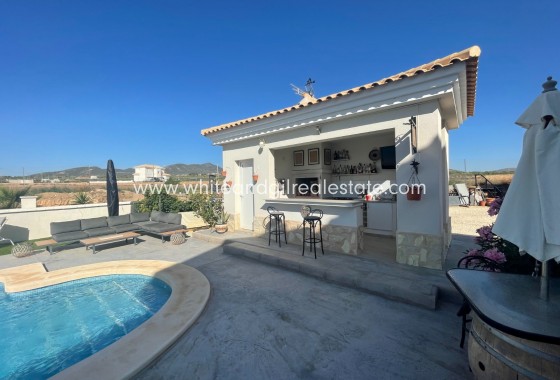Sale - Villa  - Pinoso - Pinoso - El Pinós