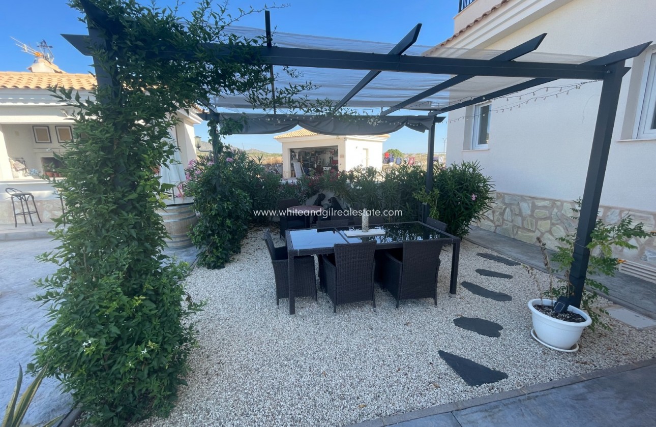 Sale - Villa  - Pinoso - Pinoso - El Pinós