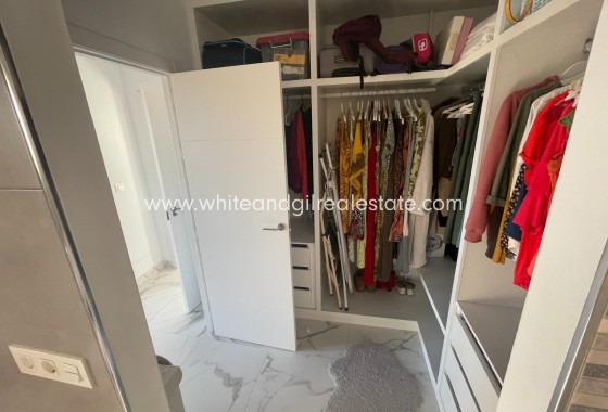 Sale - Villa  - Pinoso - Pinoso - El Pinós