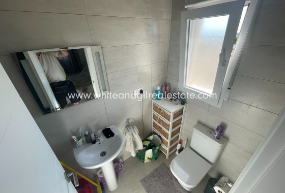 Sale - Villa  - Pinoso - Pinoso - El Pinós