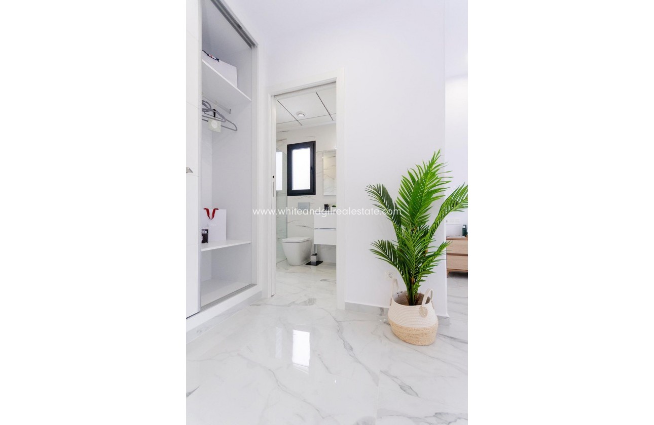 New Build - Villa  - Torrevieja - Torretas