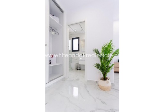 New Build - Villa  - Torrevieja - Torretas