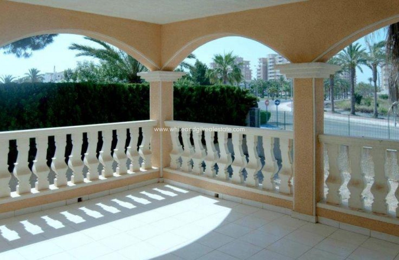 Nueva construcción  - Chalet / Villa - La Manga del Mar Menor - La Manga Del Mar Menor