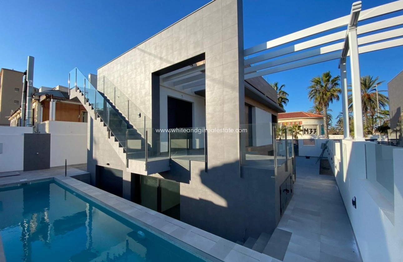 New Build - Villa  - Torrevieja - La Mata