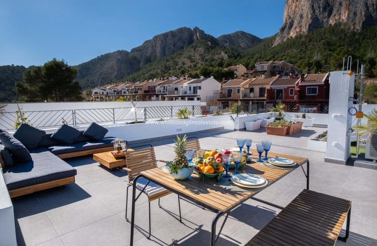 New Build - Villa  - Polop - Urbanizaciones