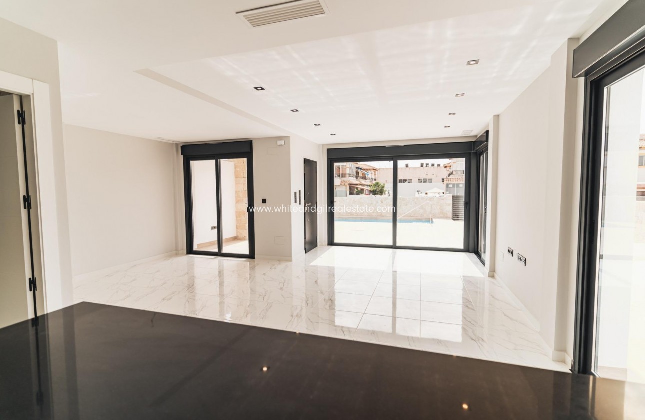 New Build - Villa  - Orihuela Costa - Punta Prima