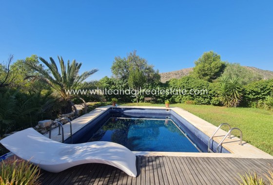 Sale - Villa  - Monforte del Cid - Rural location