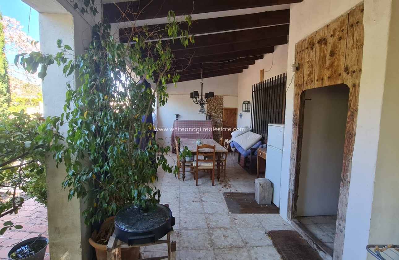 Sale - Villa  - Monforte del Cid - Rural location