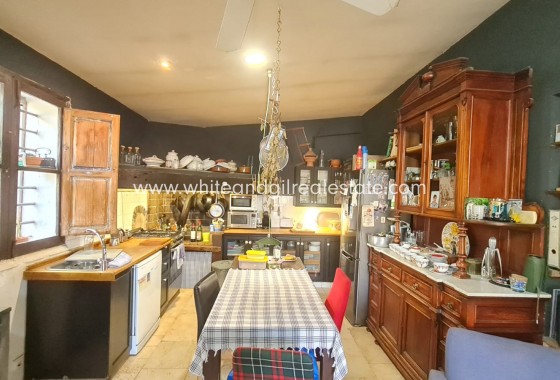 Sale - Villa  - Monforte del Cid - Rural location