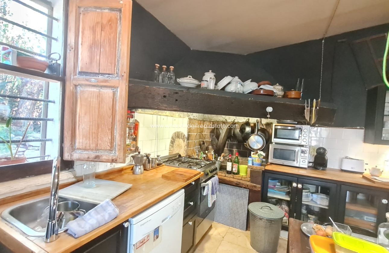 Sale - Villa  - Monforte del Cid - Rural location