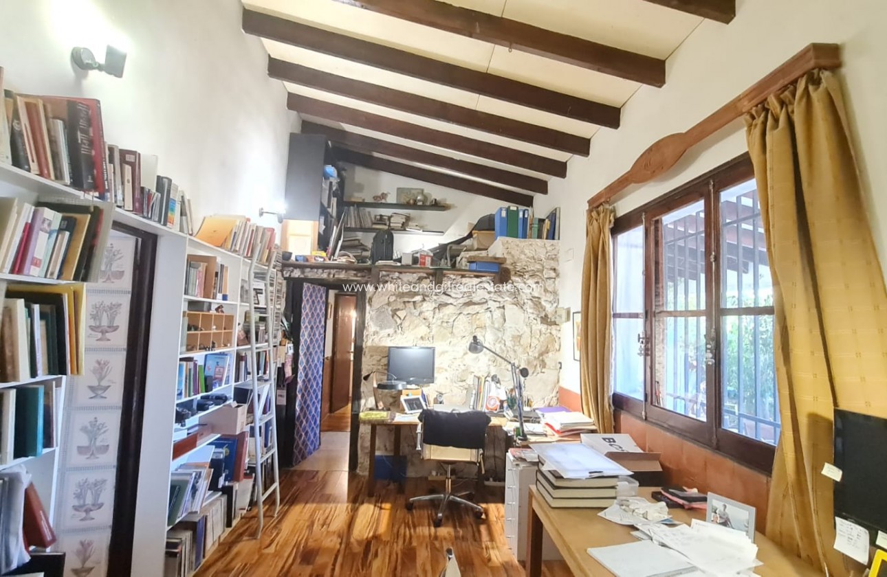 Sale - Villa  - Monforte del Cid - Rural location