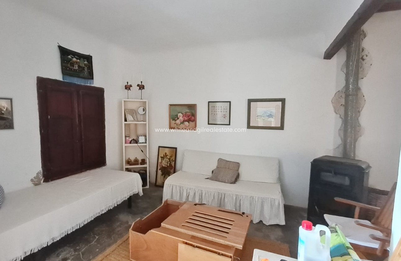 Sale - Villa  - Monforte del Cid - Rural location