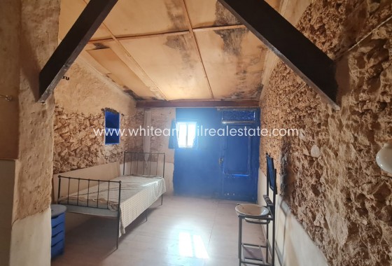 Sale - Villa  - Monforte del Cid - Rural location