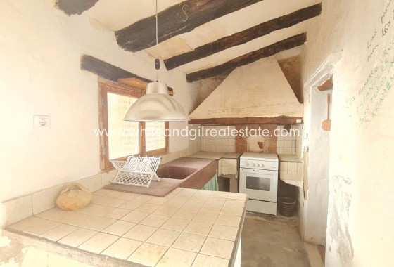 Sale - Villa  - Monforte del Cid - Rural location