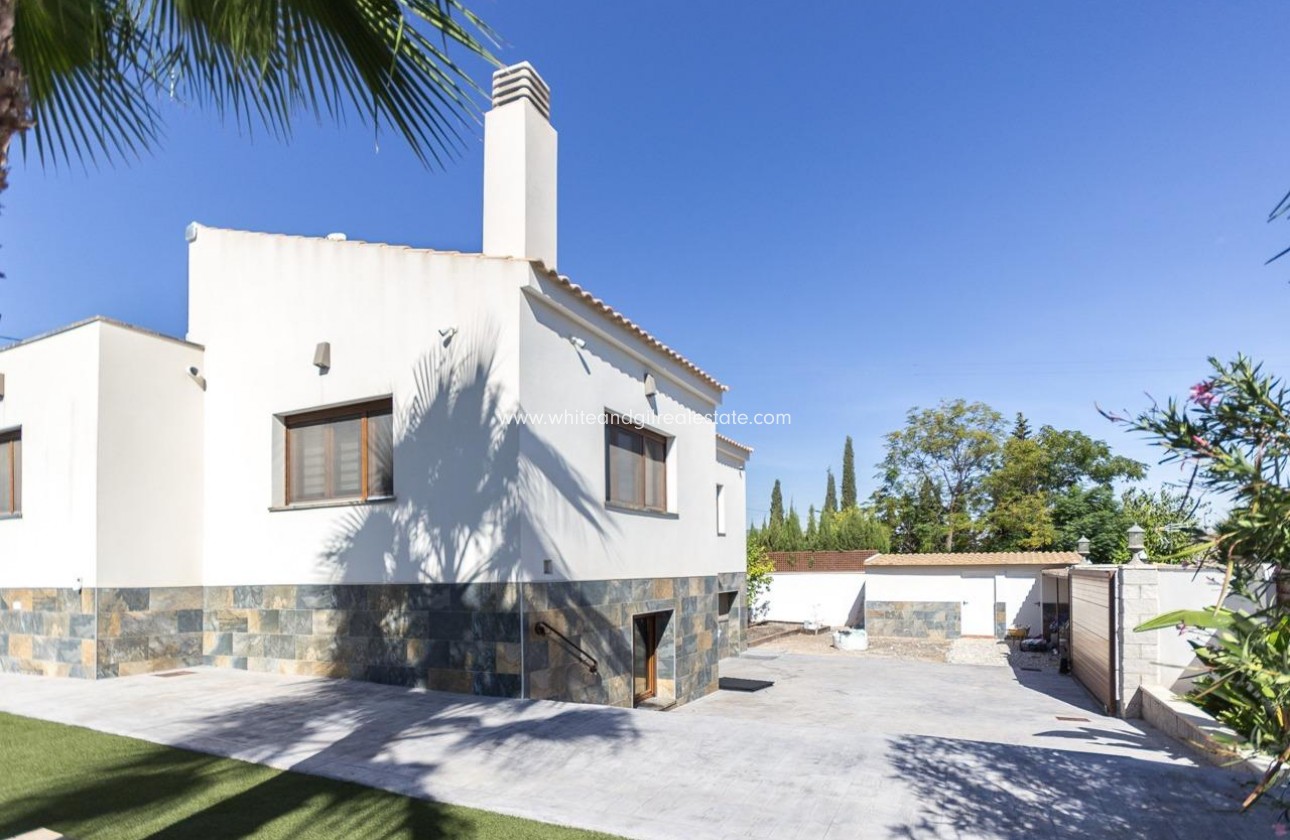 Revente - Villa  - Monovar