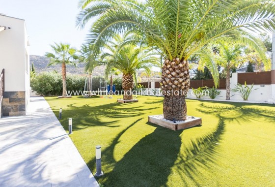 Revente - Villa  - Monovar