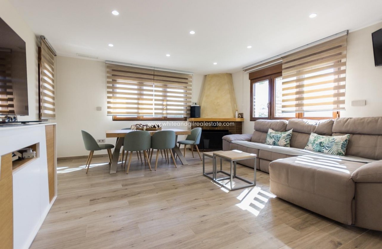 Revente - Villa  - Monovar