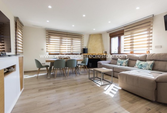 Revente - Villa  - Monovar