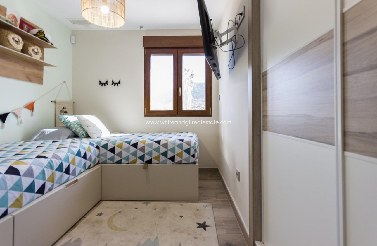 Revente - Villa  - Monovar