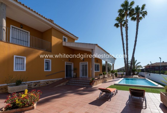 Sale - Villa  - Orihuela - Inland
