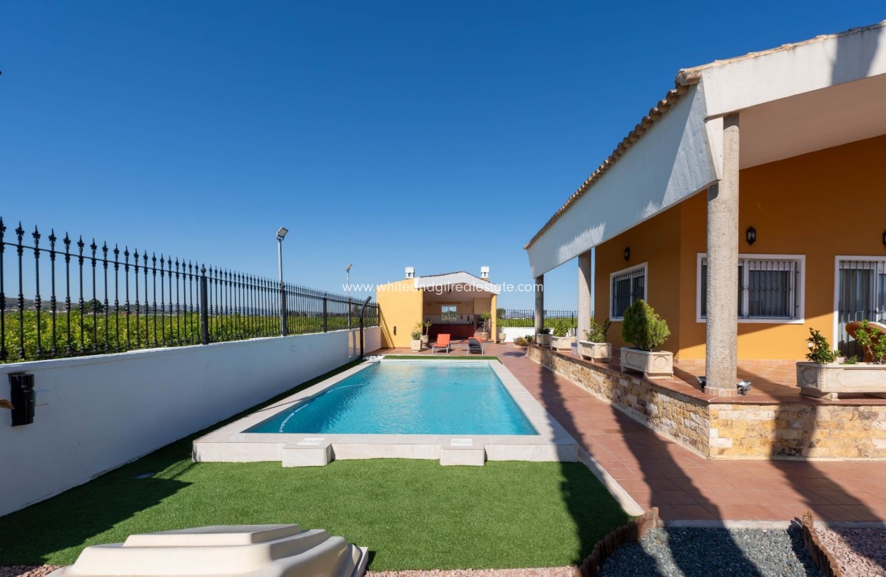 Sale - Villa  - Orihuela - Inland