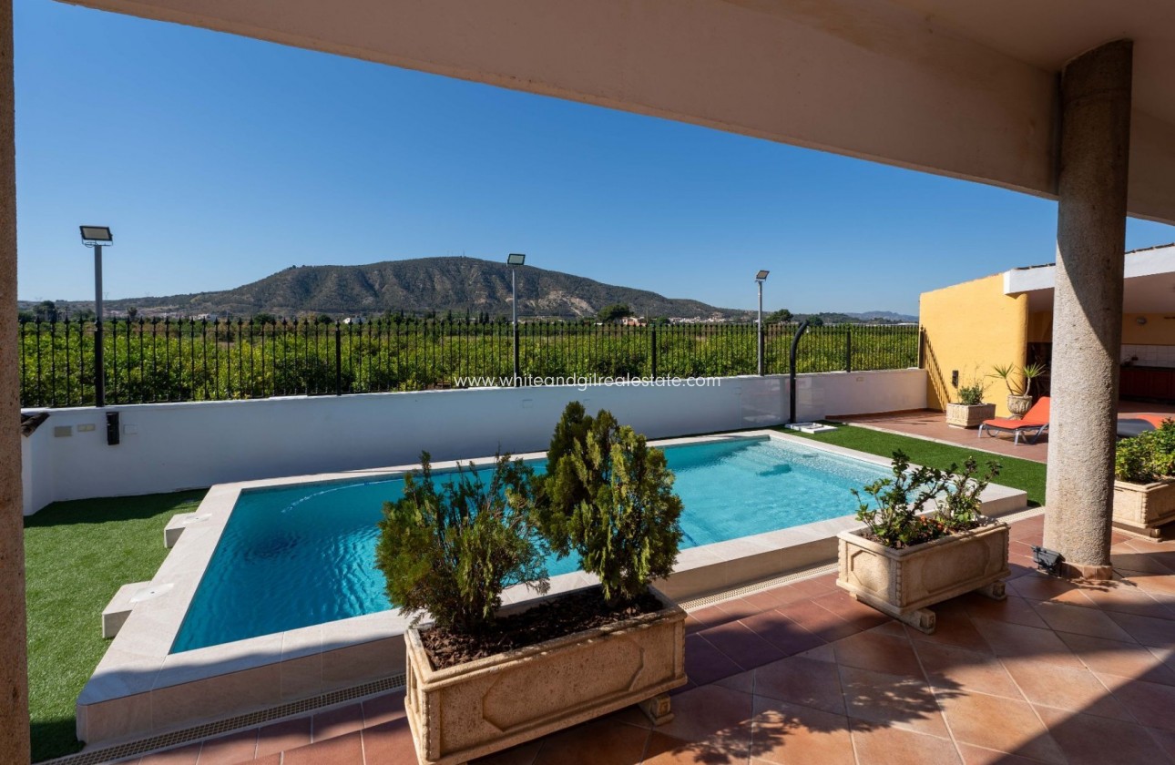 Sale - Villa  - Orihuela - Inland