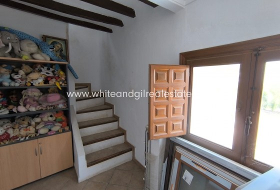 Sale - Villa  - Novelda - Rural location