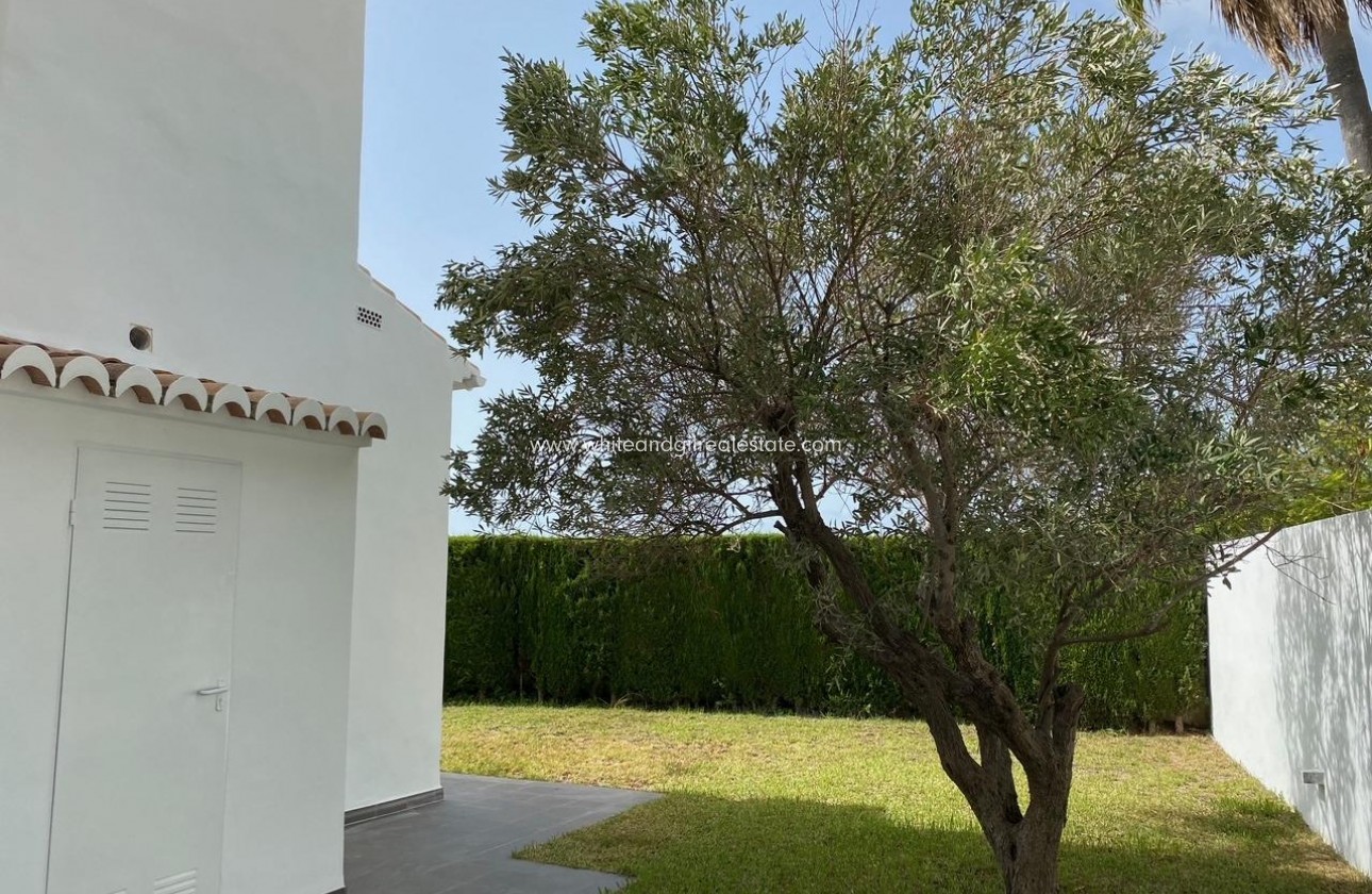 New Build - Villa  - Moraira - La Sabatera