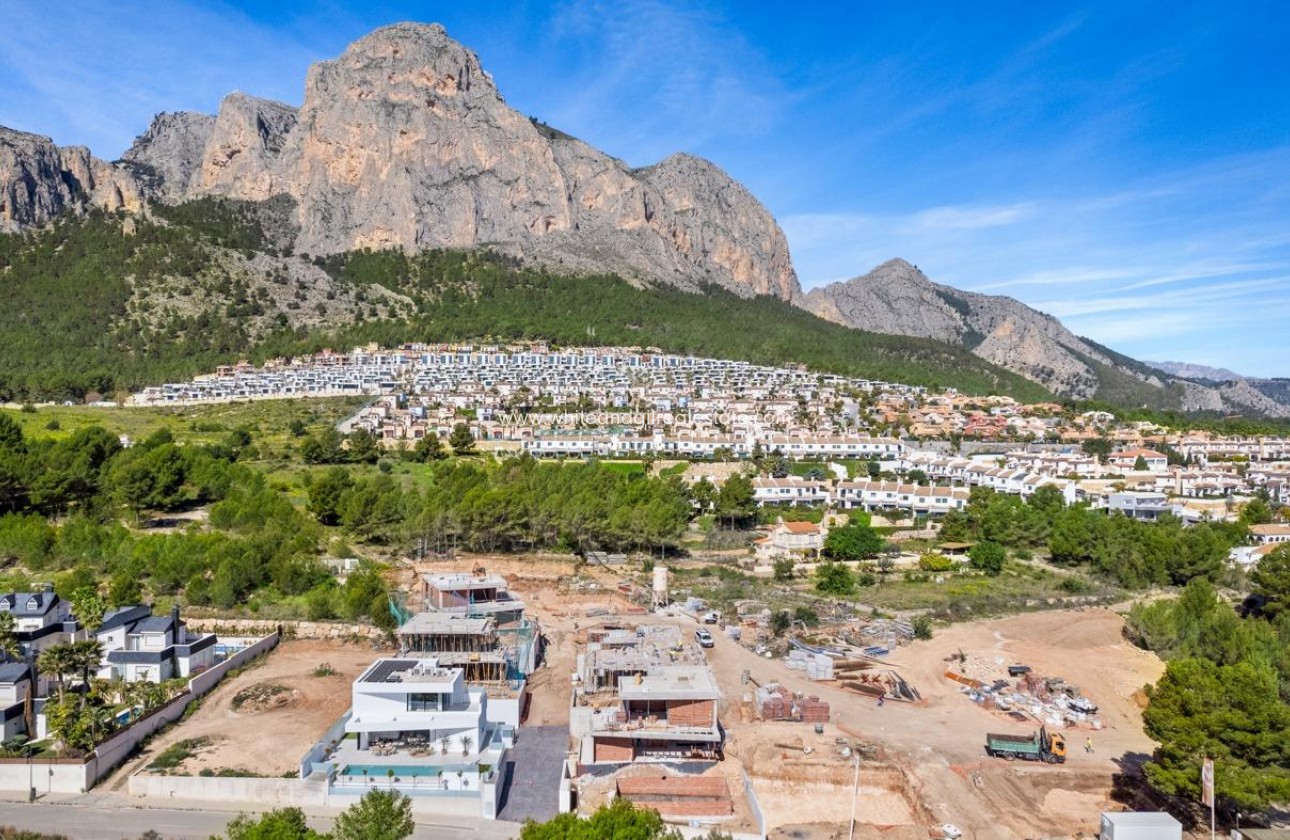 New Build - Villa  - Polop - Urbanizaciones